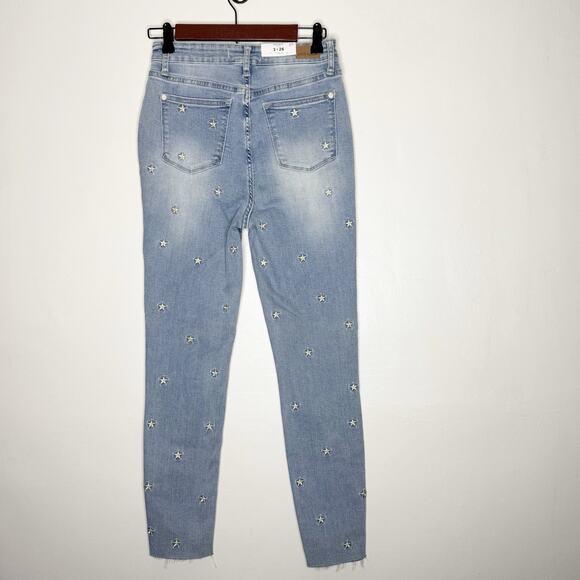 Judy Blue High Rise Skinny Fit Embroidered Stars Stretch Jeans Women’s Size 3/26 - Picture 4 of 8
